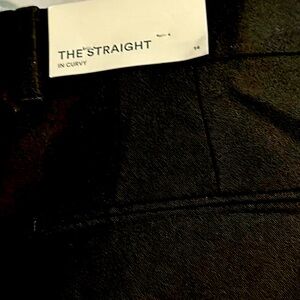 Brand new Ann Taylor the Straight in Curvy